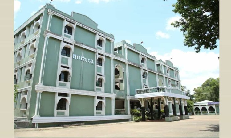 Gangotri (Gangothri) Lodge