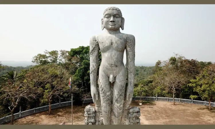 Bahubali Statue (Ratnagiri Hill)