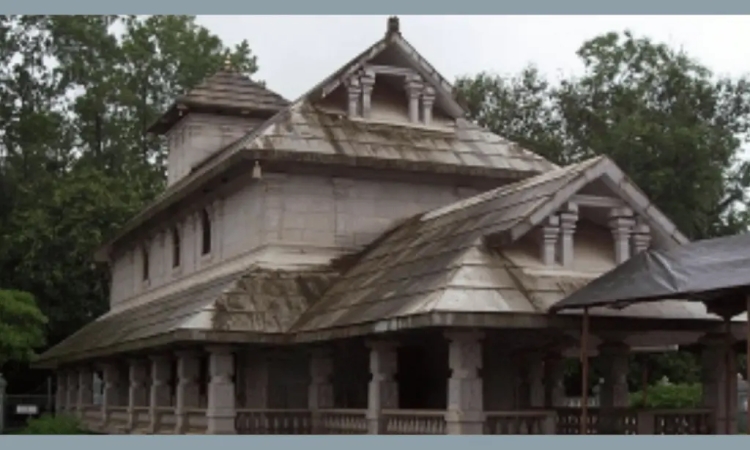 Chandranatha Basadi (Jain Temple)
