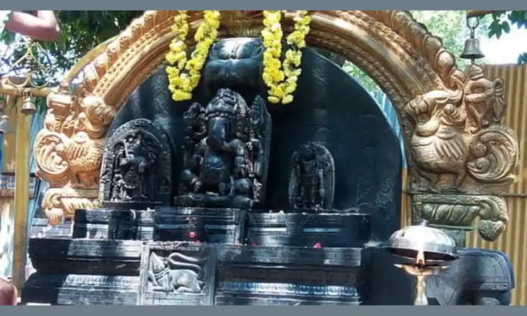 Southadka Ganapathi Temple (20 km)