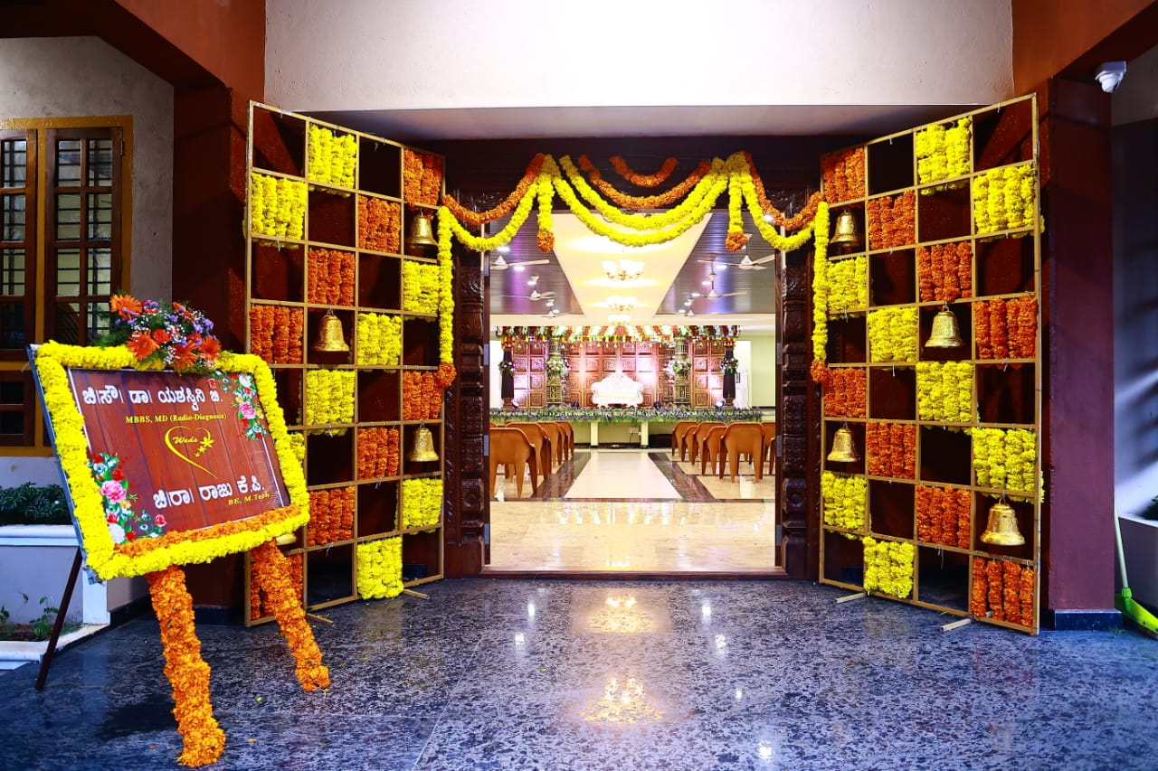 Dining area at Hotel Parijatha Inn — Parijatha Veg Restaurant